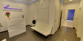 Una sala de espera muy cómoda y lugar para las conversaciones con los pacientes